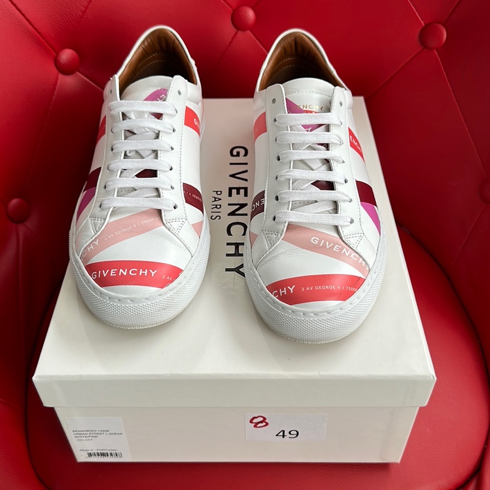 Givenchy Urban Street Logo Striped Leather Sneakers